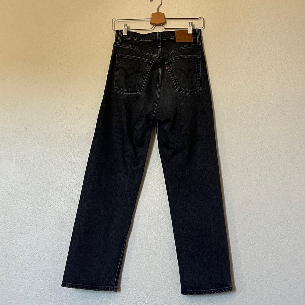 Levi’s Ribcage Straight Jeans Cropped - Picture 3 of 3